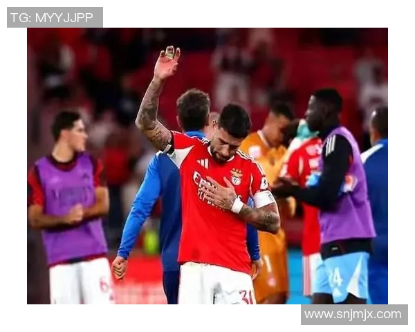 米兰面临重大决策:锋线调整将引发球迷热议 米兰面临重大决策:锋线调整将引发球迷热议