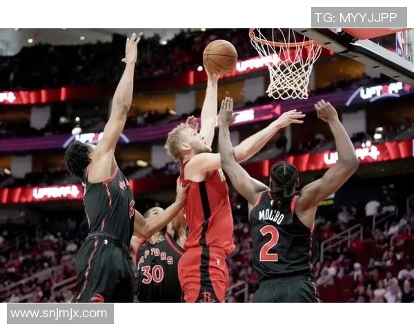 火箭主场击败76人，止住连败——战术与团队合作的完美展现